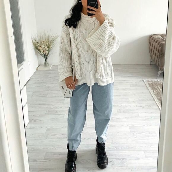 H&M Cable Knit Chunky Oversized Sweater Braided - Picture 9 of 16